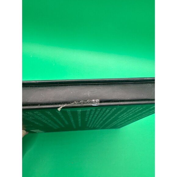 Dream Glow By Style Essentials Baked Highlighter Palette With 4 Shimmer Shades & - Picture 3 of 5